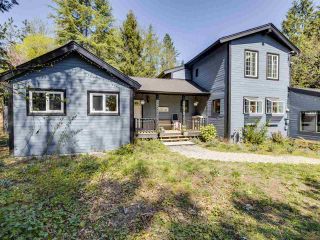 Photo 2: 24255 54 Avenue in Langley: Salmon River House for sale : MLS®# R2569756