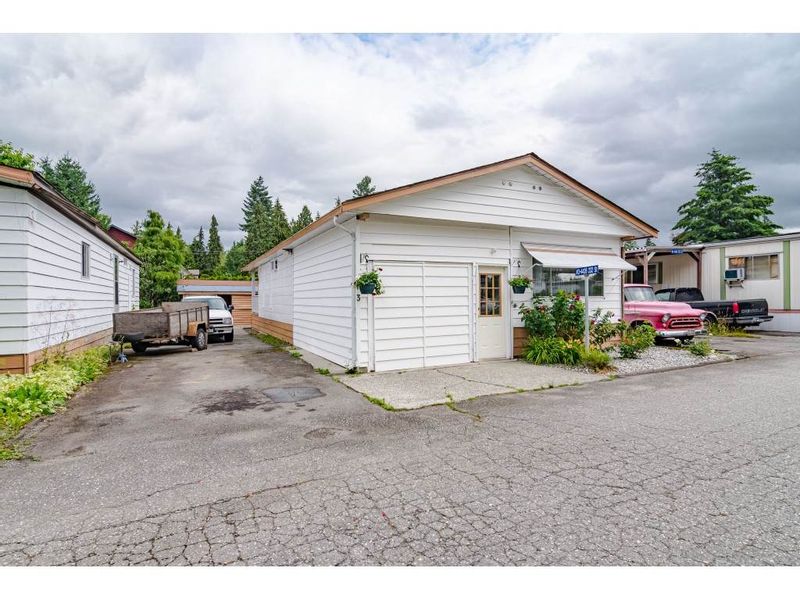FEATURED LISTING: 3 - 4426 232 Street Langley