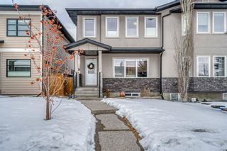 Main Photo: 504 53 Avenue SW in Calgary: Windsor Park Semi Detached for sale : MLS®# A1171988