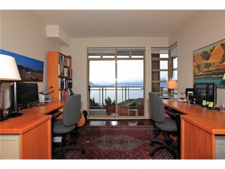 Photo 14: 8683 SEASCAPE Drive in West Vancouver: Howe Sound Townhouse for sale : MLS®# V1042372