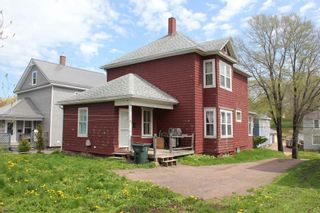 Photo 2: 12 Harding Avenue in Amherst: 101-Amherst,Brookdale,Warren Residential for sale (Northern Region)  : MLS®# 202112038