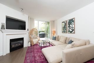 Photo 3: 1451 W 7TH Avenue in Vancouver: Fairview VW Townhouse for sale in "SIENNA @ PORTICO" (Vancouver West)  : MLS®# R2107774