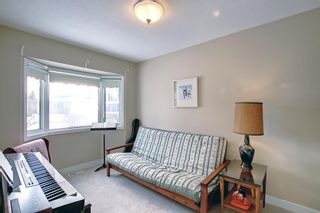 Photo 17: 440 96 Avenue SE in Calgary: Acadia Detached for sale : MLS®# A1169963