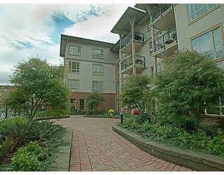Photo 10: 211 2346 MCALLISTER Avenue in Port_Coquitlam: Central Pt Coquitlam Condo for sale in "THE MAPLES AT CREEKSIDE" (Port Coquitlam)  : MLS®# V673979