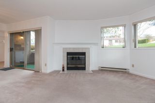 Photo 8: 101 1597 Mortimer St in Saanich: SE Mt Tolmie Condo for sale (Saanich East)  : MLS®# 855808