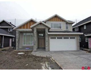 Photo 2: 7975 170A Street in Surrey: Fleetwood Tynehead House for sale in "None" : MLS®# F2704276