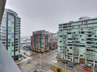 Photo 10: 905 1688 PULLMAN PORTER Street in Vancouver: Mount Pleasant VE Condo for sale in "Navio South" (Vancouver East)  : MLS®# R2653905