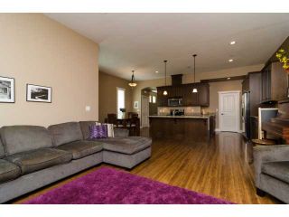 Photo 3: 3901 CEDAR Drive in Port Coquitlam: Lincoln Park PQ 1/2 Duplex for sale : MLS®# V1066856