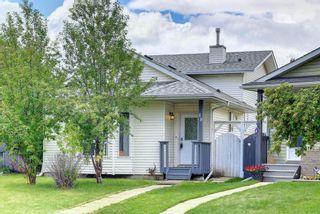 Photo 1: 40 Covington Mews NE in Calgary: Coventry Hills Detached for sale : MLS®# A1245782