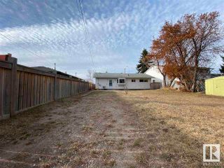 Photo 38: 11208 134 Avenue in Edmonton: Zone 01 House for sale : MLS®# E4290836