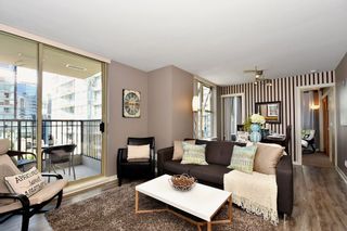 Photo 3: 903 989 RICHARDS Street in Vancouver: Downtown VW Condo for sale in "Mondrian 1" (Vancouver West)  : MLS®# R2095288