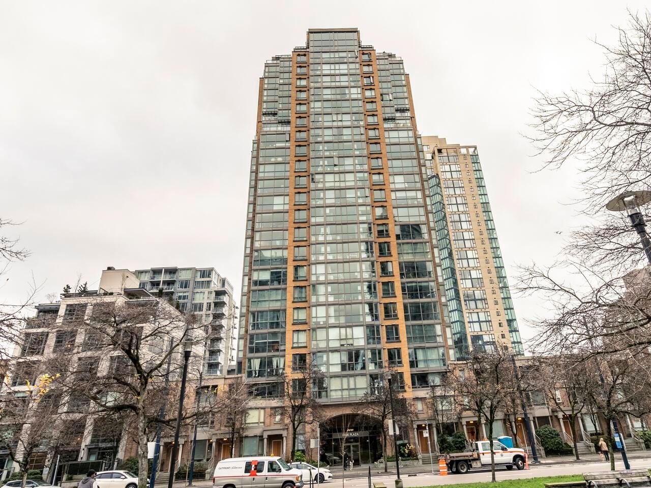 Main Photo: 1505 1188 RICHARDS Street in Vancouver: Yaletown Condo for sale in "PARK PLACE" (Vancouver West)  : MLS®# R2637415