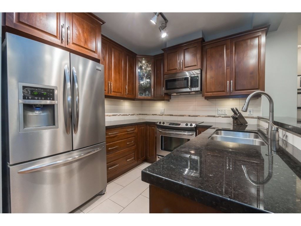 Main Photo: 139 8288 207A STREET in : Willoughby Heights Condo for sale : MLS®# R2371474