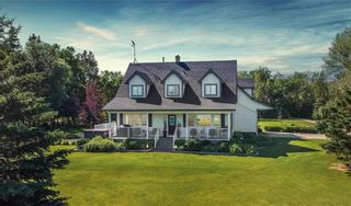 Photo 1: 1276 BREEZY POINT Road in St Andrews: R13 Residential for sale : MLS®# 202330014
