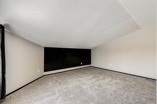 Photo 13: 4830 70 Street NW in Calgary: Bowness Detached for sale : MLS®# A2022140