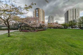 Photo 2: 302 3437 KINGSWAY in Vancouver: Collingwood VE Condo for sale (Vancouver East)  : MLS®# R2427879