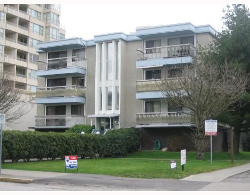 Main Photo: 305 6340 BUSWELL Street in Richmond: Brighouse Condo for sale in "BLUE HAVEN ROYAL" : MLS®# V692390