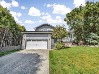 Photo 1: 1334 LANSDOWNE Drive in Coquitlam: Upper Eagle Ridge House for sale : MLS®# R2874967