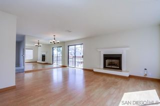Photo 6: CROWN POINT Townhouse for sale : 2 bedrooms : 3825 Kendall St in San Diego