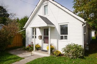 Photo 3: 50 E James Street: Cobourg House (Bungalow) for lease : MLS®# X5834699
