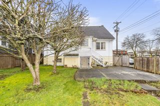 Photo 4: 2705 E 3RD Avenue in Vancouver: Renfrew VE House for sale (Vancouver East)  : MLS®# R2761487