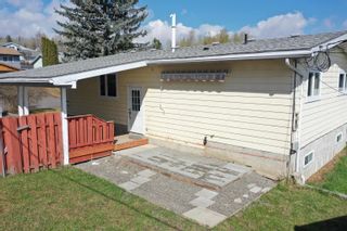 Photo 40: 400 PIERCE Crescent in Quesnel: Quesnel - Town House for sale in "Uplands" : MLS®# R2878077