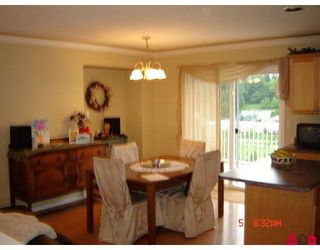 Photo 2: 33968 OLD YALE Road in Abbotsford: Central Abbotsford House for sale in "Central Abbotsford" : MLS®# F2817951