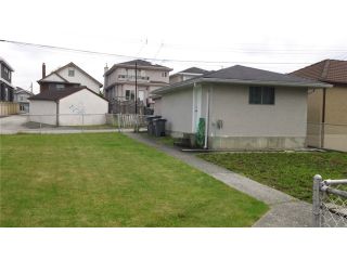 Photo 9: 5522 DUNDEE Street, Vancouver