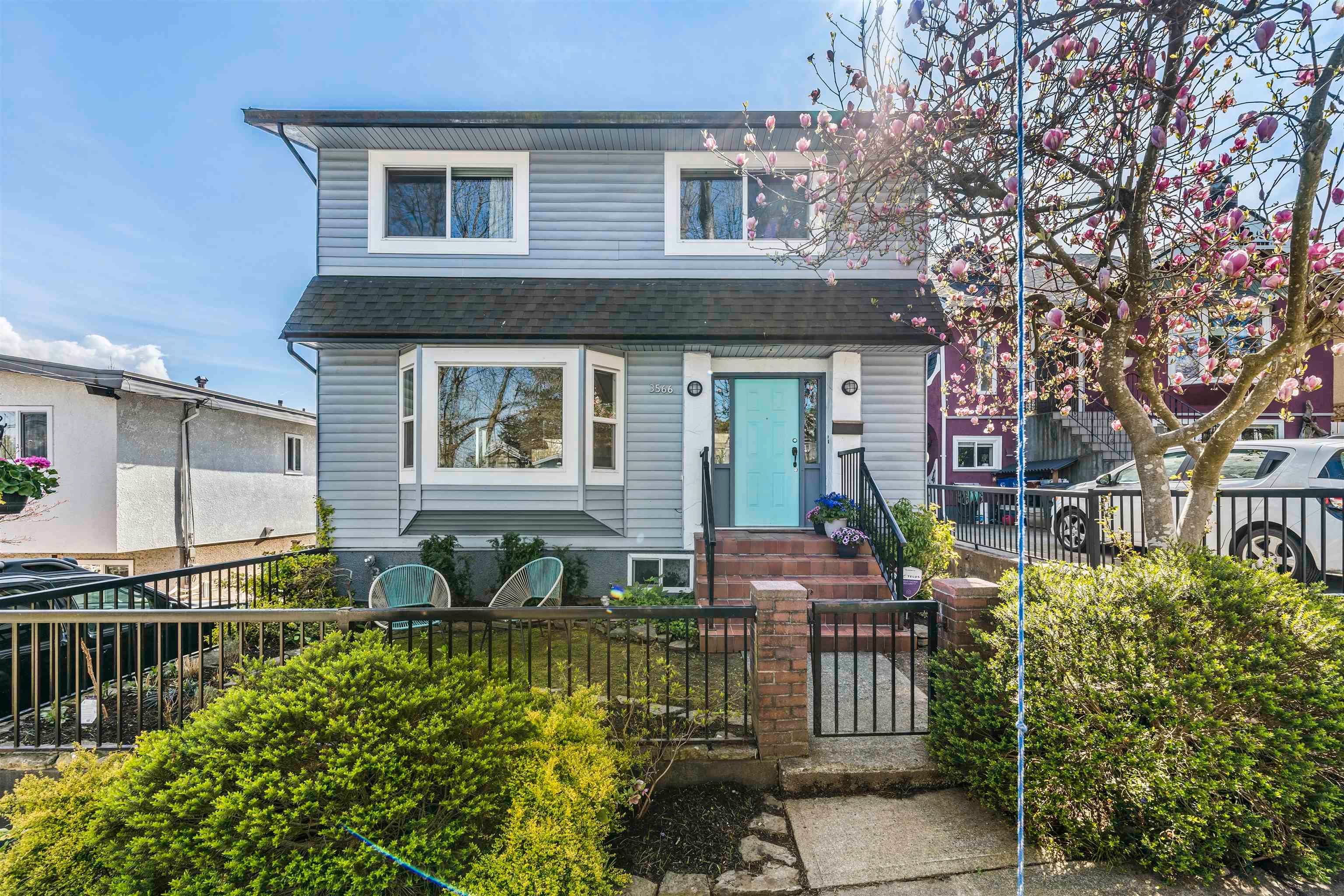Main Photo: 3566 GLADSTONE Street in Vancouver: Grandview Woodland House for sale (Vancouver East)  : MLS®# R2677893