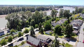 Photo 2: 2541 E KENT Avenue in Vancouver: South Marine House for sale (Vancouver East)  : MLS®# R2589000