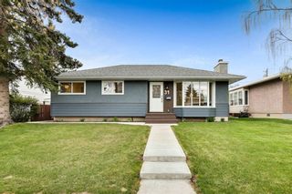 Photo 1: 31 Baker Crescent NW in Calgary: Brentwood Detached for sale : MLS®# A1219749