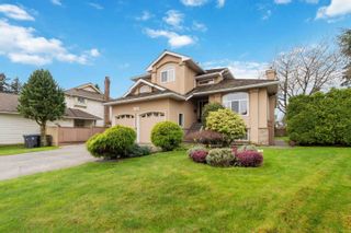 Photo 1: 8499 156A Street in Surrey: Fleetwood Tynehead House for sale : MLS®# R2865805
