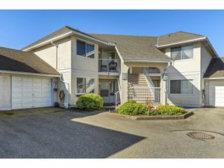 Photo 2: 13 2475 EMERSON STREET in Abbotsford: House for sale : MLS®# R2872253