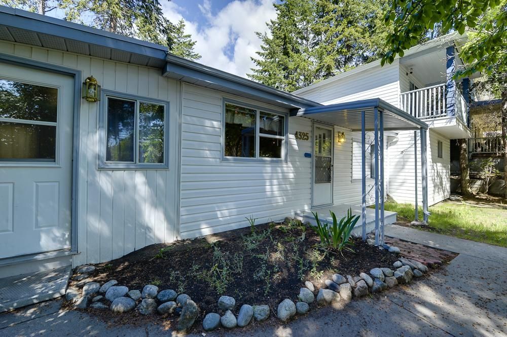 Main Photo: 4325 12th Street in Peachland: Other for sale : MLS®# 10009439