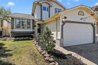 Photo 1: 81 Sun Harbour Way SE in Calgary: Sundance Detached for sale : MLS®# A1232966