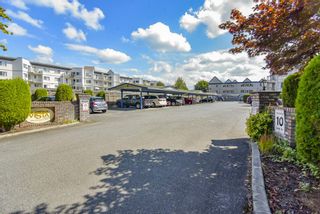 Photo 32: 305 45504 MCINTOSH Drive in Chilliwack: Chilliwack W Young-Well Condo for sale in "Vista View" : MLS®# R2490367