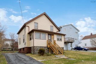 Main Photo: 30 Vimy Avenue in Halifax: 6-Fairview Residential for sale (Halifax-Dartmouth)  : MLS®# 202407281