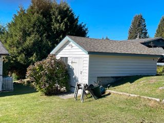 Photo 35: 5104 BETTY Road in Sechelt: Sechelt District House for sale in "Selma Park/Davis Bay" (Sunshine Coast)  : MLS®# R2823433