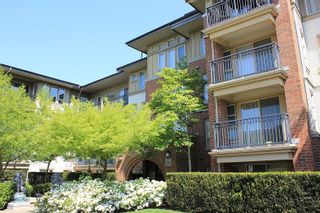 Photo 1: 1114 5115 GARDEN CITY Road in Richmond: Brighouse Condo for sale in "Lions Park" : MLS®# R2140821