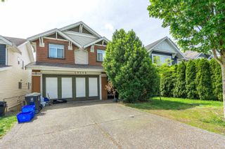 Photo 1: 20536 68 Avenue in Langley: Willoughby Heights House for sale : MLS®# R2881031