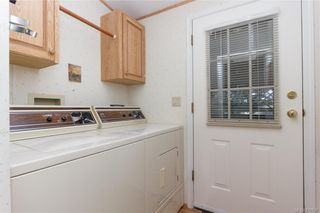 Photo 17: 6 7583 Central Saanich Rd in Central Saanich: CS Hawthorne Manufactured Home for sale : MLS®# 770137