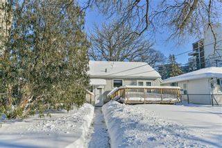 Photo 30: 9 Roslyn Crescent in Winnipeg: Osborne Village Residential for sale (1B)  : MLS®# 202202057