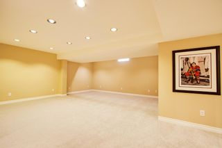Photo 23: 72 Lipton Crescent in Whitby: Freehold for sale : MLS®# E3751560