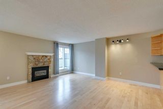 Photo 3: 286 87 Glamis Green SW in Calgary: Glamorgan Row/Townhouse for sale : MLS®# A2130498