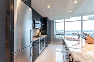 Photo 7: 1004 172 VICTORY SHIP Way in North Vancouver: Lower Lonsdale Condo for sale in "Atrium at the Pier" : MLS®# R2147061
