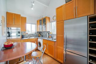 Photo 11: 230 W 15TH Avenue in Vancouver: Mount Pleasant VW Townhouse for sale (Vancouver West)  : MLS®# R2571760