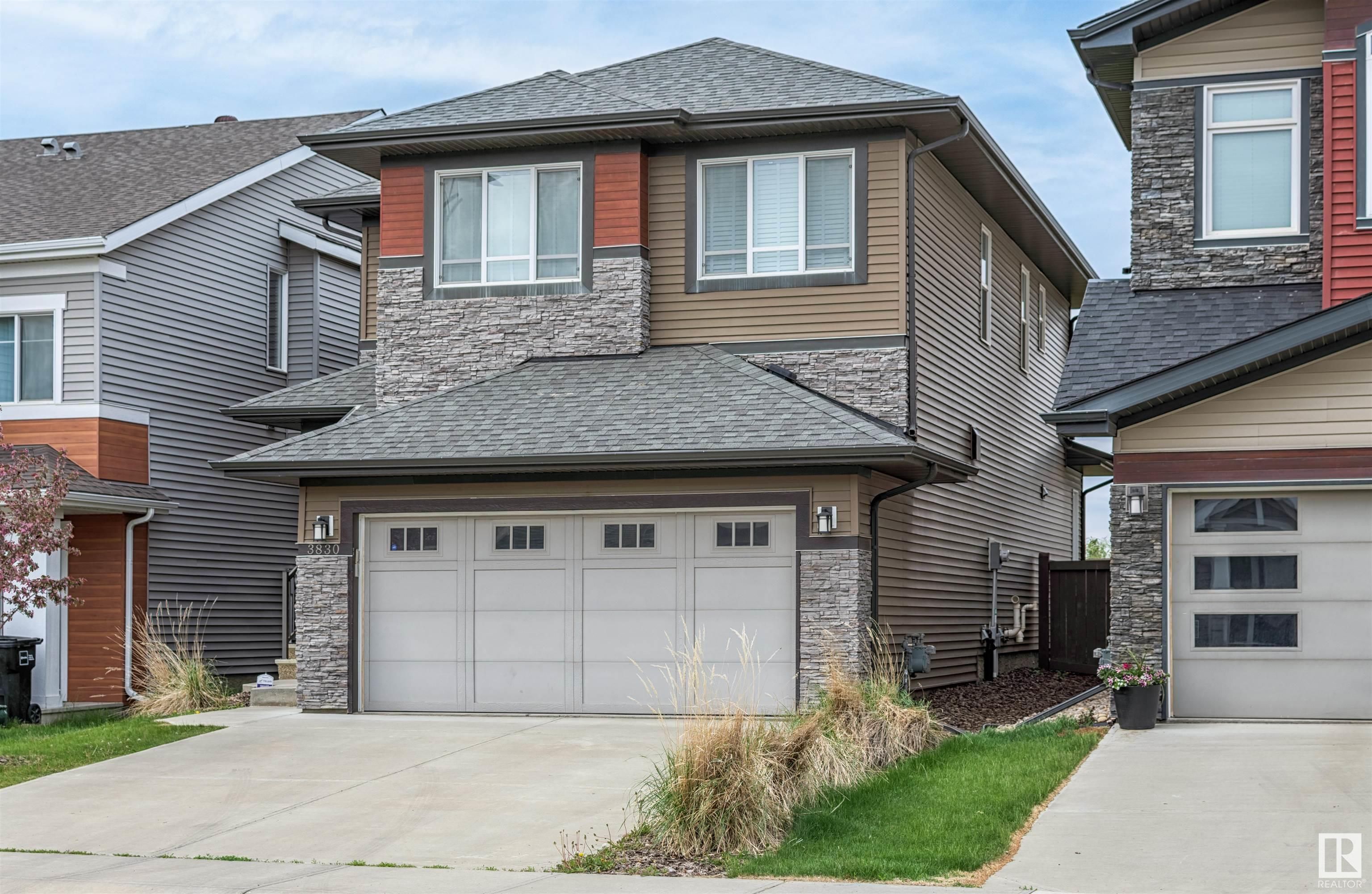 Main Photo: 3830 Powell Wynd SW in Edmonton: Zone 55 House for sale : MLS®# E4308121