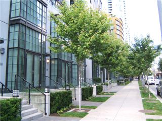 Photo 2: 2306 1255 SEYMOUR Street in Vancouver: Downtown VW Condo for sale in "ELAN" (Vancouver West)  : MLS®# V839228