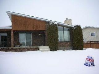 Photo 1: : House for sale (Dunluce) 