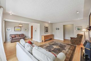Photo 3: 47 Rosetree Road NW in Calgary: Rosemont Detached for sale : MLS®# A2131782